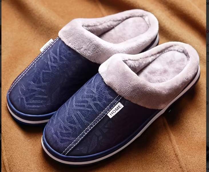 Mėlynos, kokybiškos šiltos vyriškos šlepetės.Dydis-45